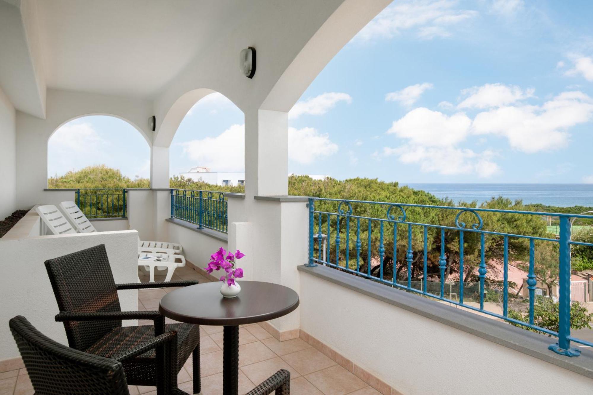 Hotel Rosa Dei Venti Castelsardo Buitenkant foto